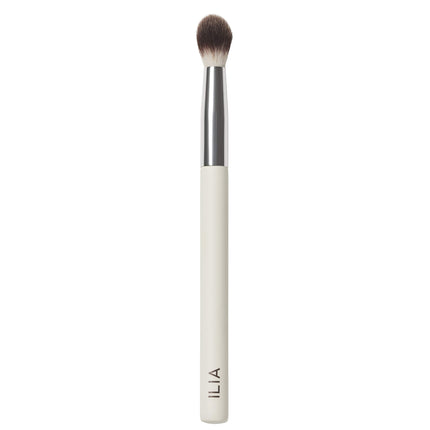 Blender Brush ILIA Maquillaje limpio, vegano y libre de crueldad animal